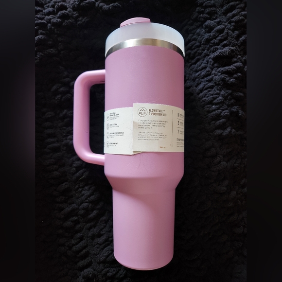 Stanley Quencher 40 oz Lilac - Picture 2 of 4